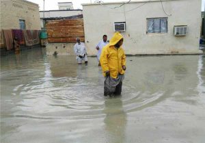 آب گرفتگی شهر در پی سیل